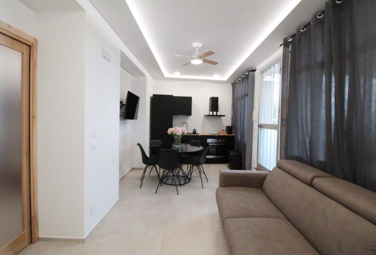L' Arca Residence 체팔루 외부 사진