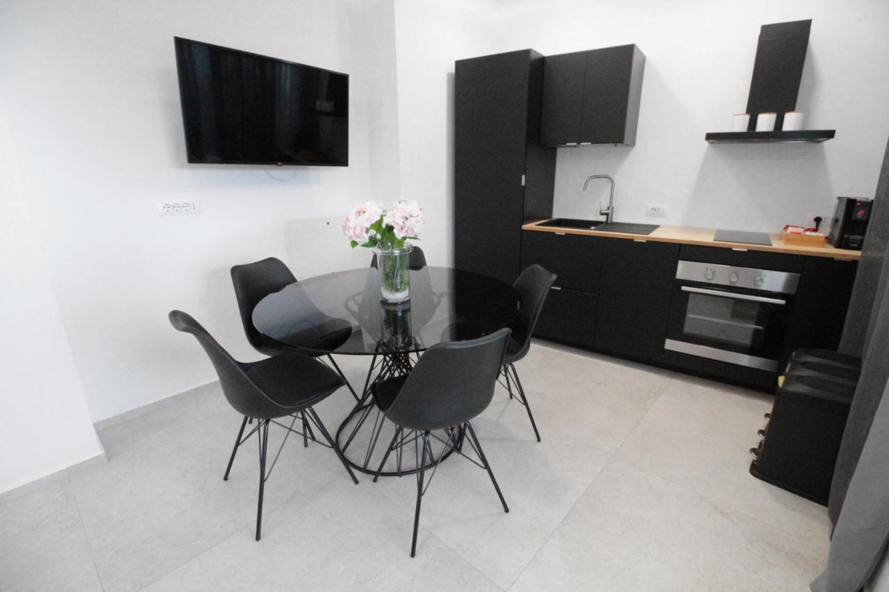 L' Arca Residence 체팔루 외부 사진